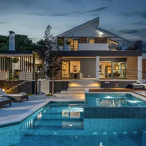 Bonavia Zadarvillas Vila